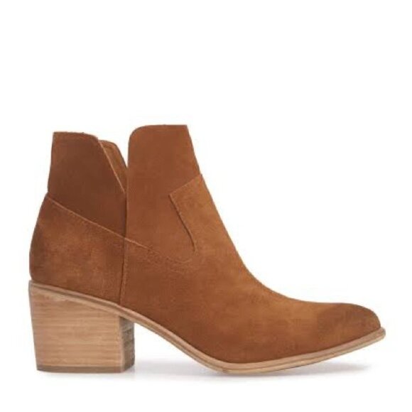 bp Shoes - Nordstrom BP Brice Cognac Brown Suede Ankle Booties Women's size 8 EUC